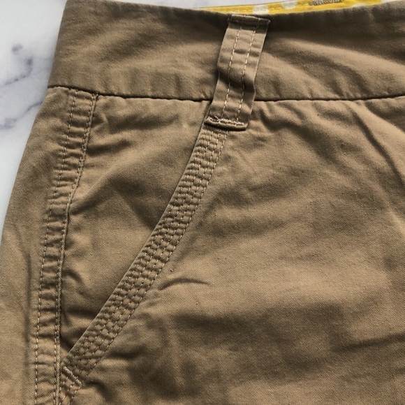 J. Crew Weathered Broken In CHINO Classic Twill Cotton Tan Khaki Size 2 - Picture 4 of 9
